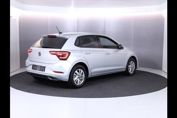 Volkswagen Polo 1.0 TSI Style 110 pk Automaat (DSG) | Navigatie via App | Parkeersensoren (Park assist) | Achteruitrijcamera | Adaptieve cruise control | Stoelverwarming |