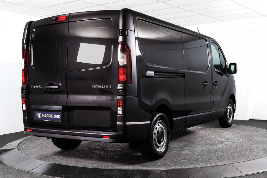 Renault Trafic 2.0 Blue dCi 150 PK T30 L2H1 Advance | Cruise | Camera | PDC | NAV+App Connect | Airco | 4-seizoens banden | LED | 3015
