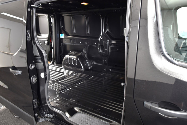 Renault Trafic 2.0 Blue dCi 150 PK T30 L2H1 Advance | Cruise | Camera | PDC | NAV+App Connect | Airco | 4-seizoens banden | LED | 3015