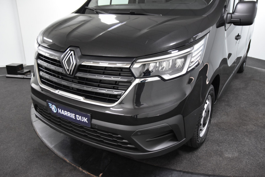 Renault Trafic 2.0 Blue dCi 150 PK T30 L2H1 Advance | Cruise | Camera | PDC | NAV+App Connect | Airco | 4-seizoens banden | LED | 3015