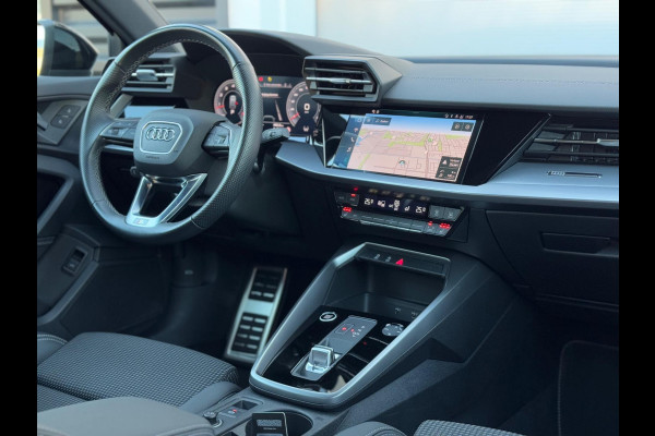 Audi A3 Sportback 35 TFSI S edition Pano/Matrix/AppleCarPlay