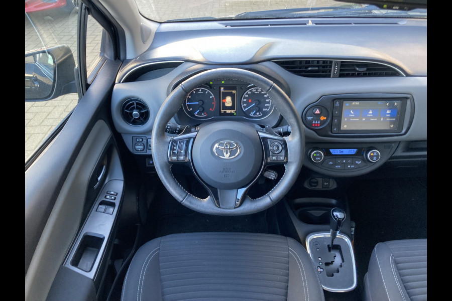 Toyota Yaris 1.5 VVT-i Dynamic Automaat 5-drs. CAMERA/CARPLAY/KEYLESS/CRUISE/15INCH