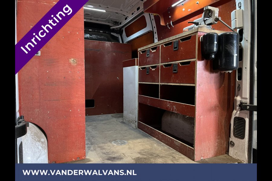 Opel Movano 2.3 CDTI 146pk L2H2 inrichting Euro6 Airco | omvormer | Camera | Navigatie | 2500kg trekhaak cruisecontrol, imperiaal, parkeersensoren, trap, bijrijdersbank