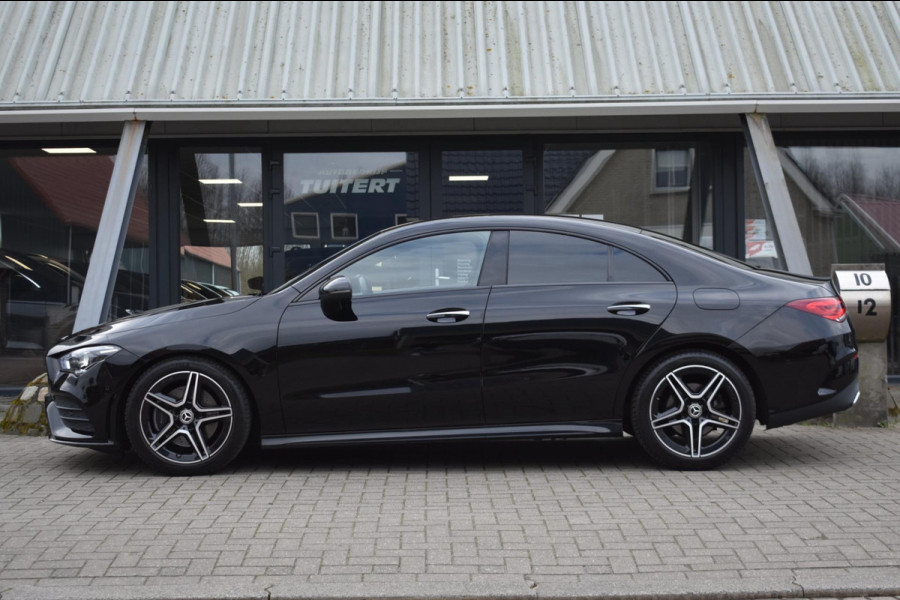 Mercedes-Benz CLA-Klasse 200 AMG NIGHT | SFEERVERLICHTING | APPLE CARPLAY | ANDROID AUTO | CAMERA | PREMIUM SOUND | STOELVERWARMD