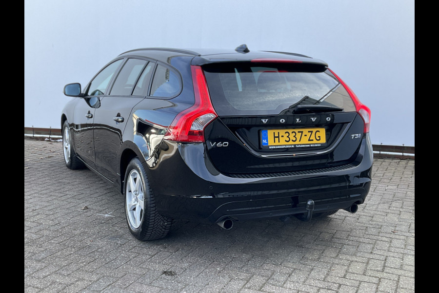 Volvo V60 1.5 T3 Automaat Stoel/Stuurverw Navi Trekhaak Momentum