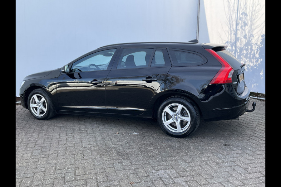 Volvo V60 1.5 T3 Automaat Stoel/Stuurverw Navi Trekhaak Momentum