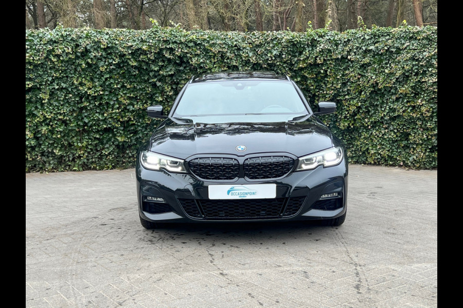 BMW 3 Serie Touring 330e High Executive M Sport | Pano | Sportstoelen | 19' inch | KANON !!