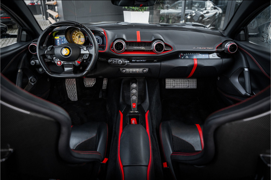 Ferrari 812 6.5 V12 Superfast HELE - Passenger Display | Lift l Black on Black