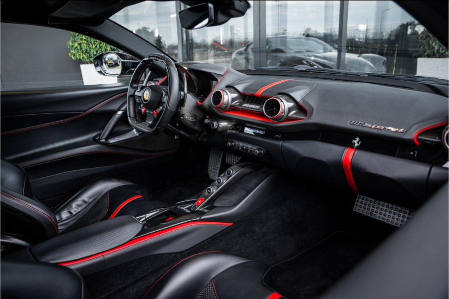 Ferrari 812 6.5 V12 Superfast HELE - Passenger Display | Lift l Black on Black