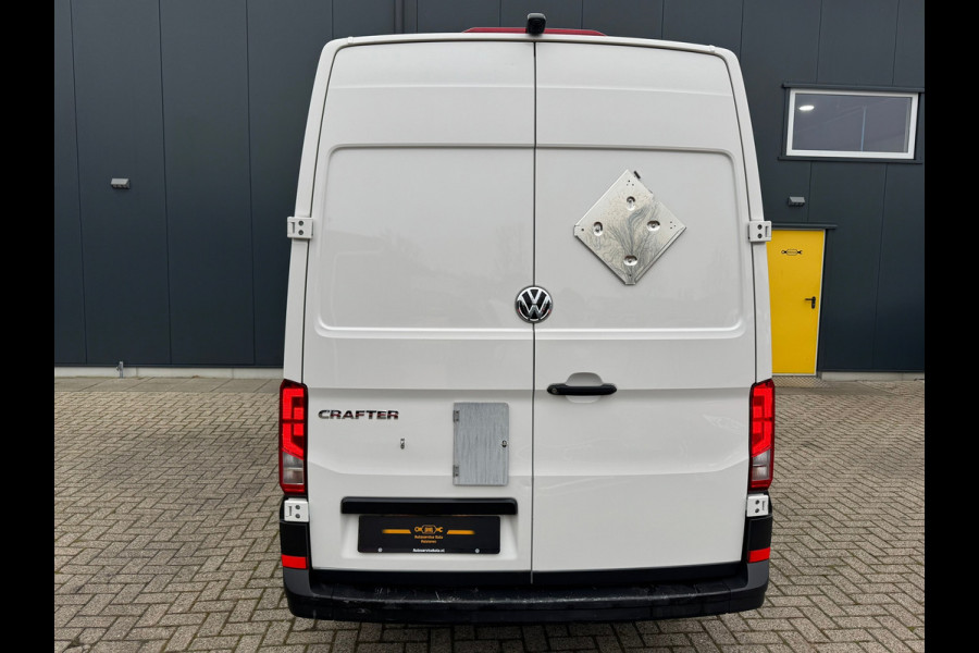 Volkswagen Crafter 35 2.0 TDI L3H3 * Airco * Camera * AppleCarPlay *