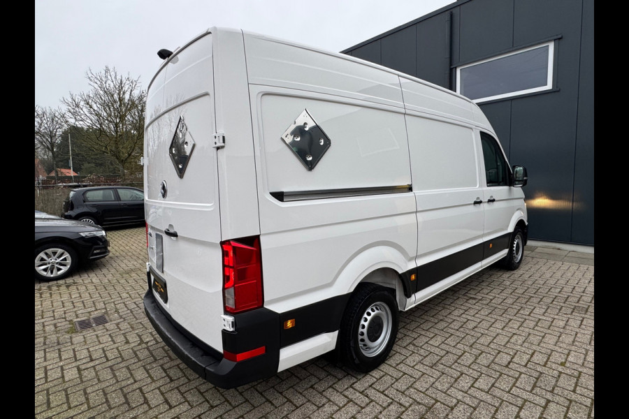 Volkswagen Crafter 35 2.0 TDI L3H3 * Airco * Camera * AppleCarPlay *