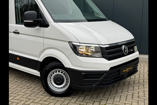 Volkswagen Crafter 35 2.0 TDI L3H3 * Airco * Camera * AppleCarPlay *