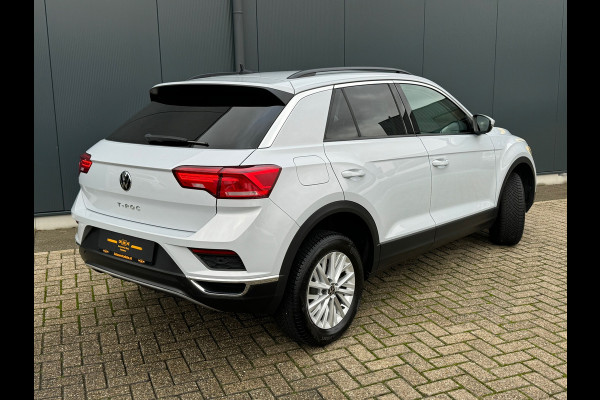 Volkswagen T-Roc 1.0 TSI Style * Airco * Cruise * PDC * AppleCarPlay *