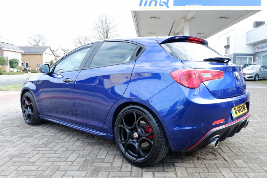 Alfa Romeo Giulietta 1.7 TBi Quad. V. Bose. Magneti Marelli Elaborazioni! Rijklaar!