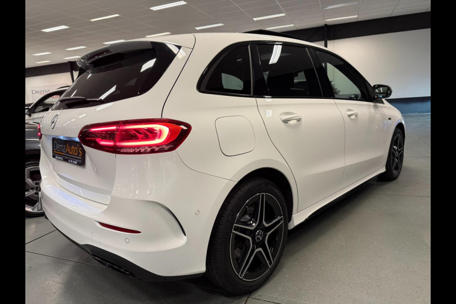 Mercedes-Benz B-Klasse 250 e AMG Limited PANO/SFEERVERL/NAVI/DAB/LED/V-COCKPIT/CARPLAY///