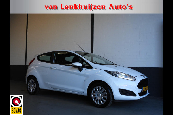 Ford Fiesta 1.0 Style Essential NAVI/AIRCO/BLUETOOTH!