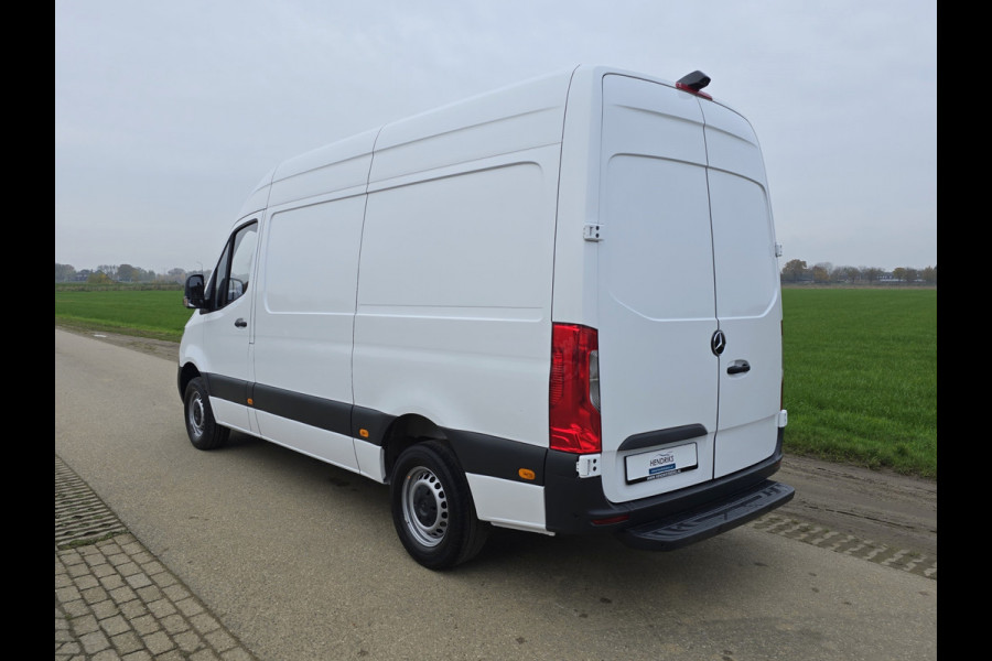 Mercedes-Benz Sprinter 315 CDI L2 H2 RWD - AUTOMAAT - Euro 6 - 150 Pk - MBUX - ParkeerCamera