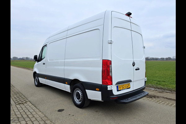 Mercedes-Benz Sprinter 317 CDI L2 H2 RWD - AUTOMAAT - 170 Pk - Euro 6 - MBUX - ParkeerCamera - StoelVerwarming