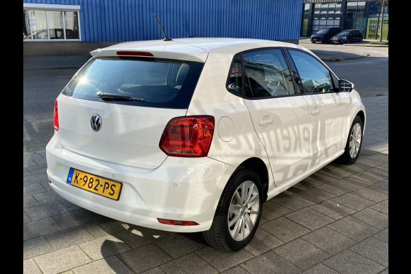 Volkswagen Polo 1.0 Comfortline - Airco I PDC I Sport velgen I Veiligheid pakket I Dealer onderhouden