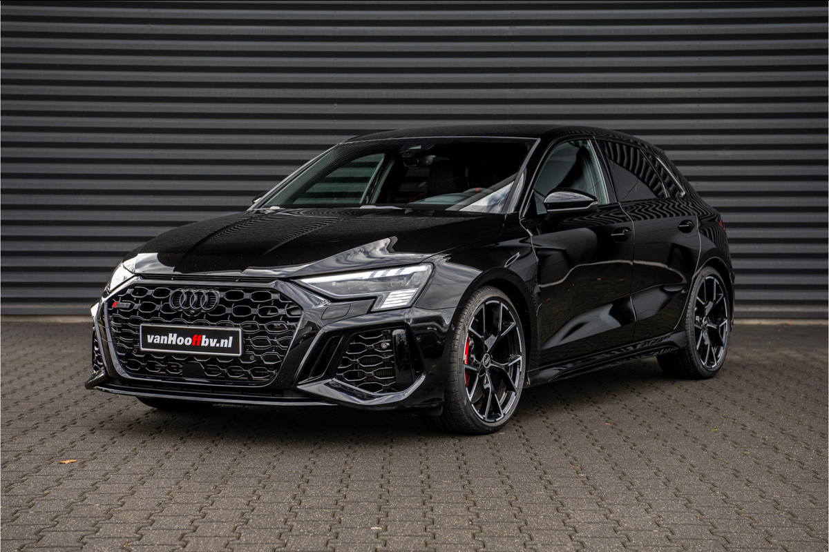 Audi RS3 Sportback 2.5 TFSI quattro B&O - Head-up - Keyless