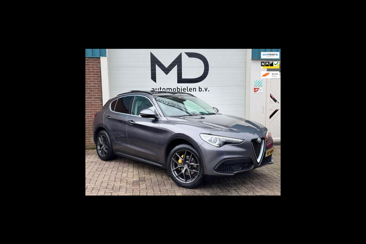 Alfa Romeo Stelvio 2.0 T AWD First Edition Q4 - Panorama dak