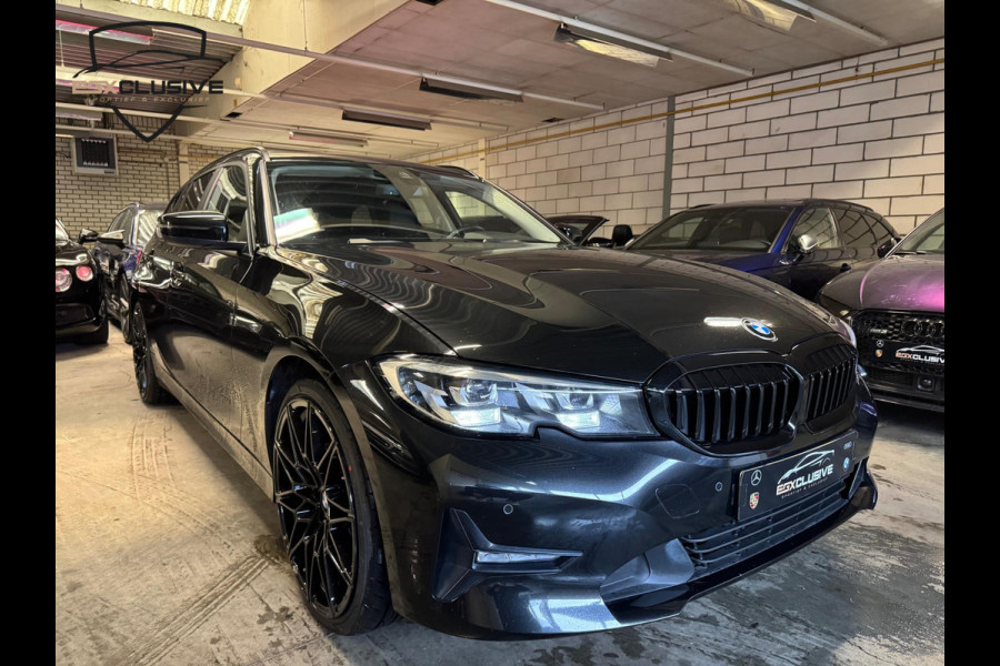 BMW 3 Serie Touring 318i High Executive LED|LEDER|ACC|LANEASSIST|APPLE CARPLAY