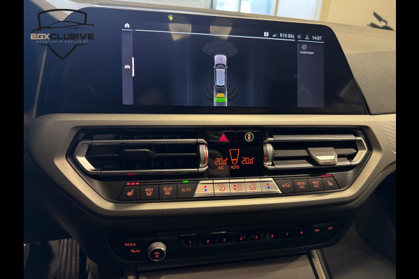 BMW 3 Serie Touring 318i High Executive LED|LEDER|ACC|LANEASSIST|APPLE CARPLAY