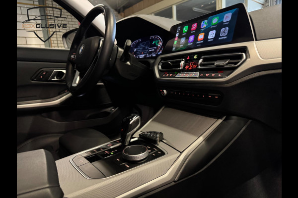 BMW 3 Serie Touring 318i High Executive LED|LEDER|ACC|LANEASSIST|APPLE CARPLAY