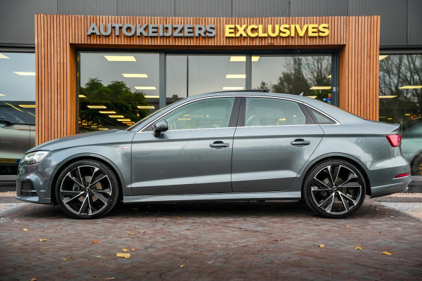 Audi A3 Limousine 1.5 TFSI CoD Sport S Line Edition Facelift Panodak Adapt cruise Stoelverw.