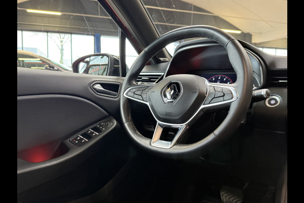 Renault Clio 1.3 TCe 130pk AUT | Edition One | 9,3"Navi | 17 inch | Bose | Stoel & Stuur verwarming 100% Dealer onderhouden!