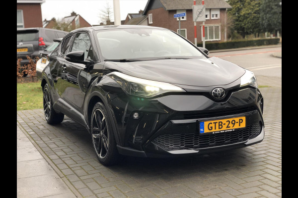 Toyota C-HR 2.0 Hybrid GR Sport | JBL, Nieuwe multimedia, Dodehoekherkenning, Stoel + Stuurverwarming, Half leer, Parkeersensoren