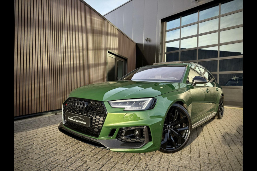 Audi RS4 Avant 2.9 TFSI RS4 quattro Carbon|Panoramadak|B&O|RS stoelen|Matrix|HUD|360 Camera|BTW