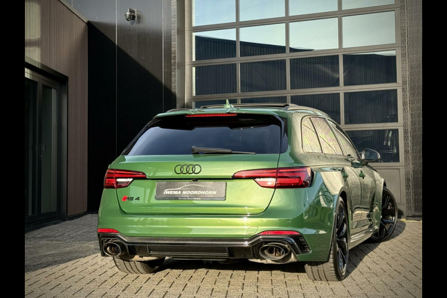 Audi RS4 Avant 2.9 TFSI RS4 quattro Carbon|Panoramadak|B&O|RS stoelen|Matrix|HUD|360 Camera|BTW