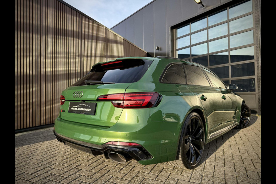 Audi RS4 Avant 2.9 TFSI RS4 quattro Carbon|Panoramadak|B&O|RS stoelen|Matrix|HUD|360 Camera|BTW