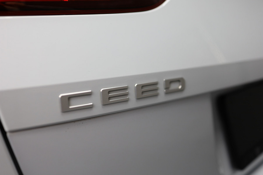 Kia Ceed Sportswagon 1.6 GDI PHEV DynamicLine | Dynamic Line | CarPlay | Hybride | BTW verrekenbaar |