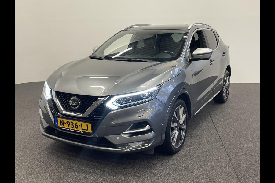 Nissan QASHQAI 1.3 DIG-T Tekna + Trekhaak Panoramadak Navigatie Parkeersensoren 360 Camera Adaptive Cruise Control Blind Spot Assist  Stoelverwarming Lichtmetalen velgen