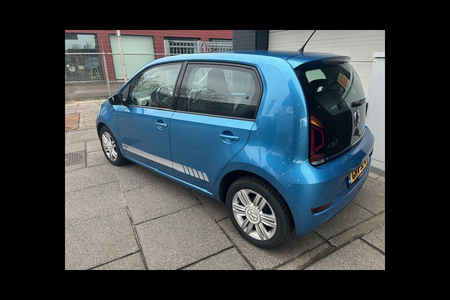 Volkswagen up! 1.0 BMT high up! AIRCO I PDC I STOELVERWARMING I 2 SLEUTELS I HIGH UP