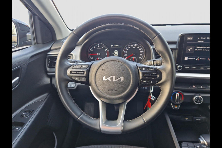 Kia Stonic 1.0 T-GDi MHEV DynamicLine | Camera | Apple Carplay / Android Auto | Cruise | Lichtsensor | DAB |