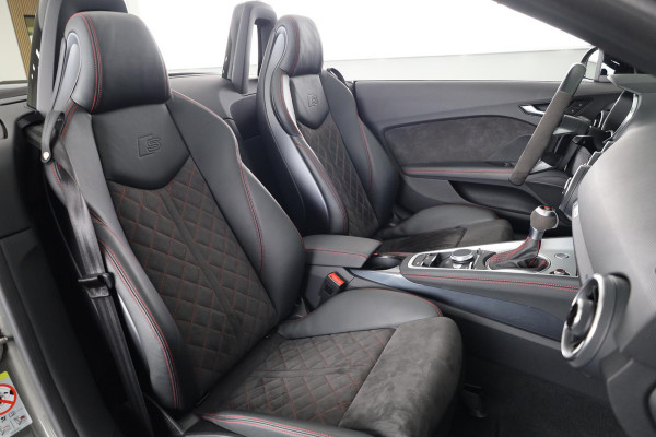 Audi TT Roadster 40 TFSI Pro Line S 197pk | Optiek zwart plus | 20" LM velgen | Leder-alcantara | S-sportstoelen | Windschot |