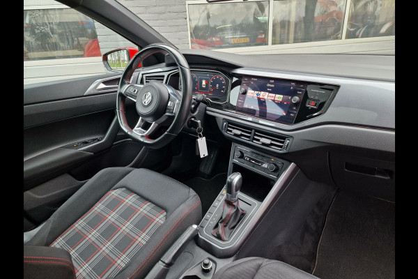 Volkswagen Polo 2.0 TSI GTI DSG 200PK NL-auto|Pano|Vitrual|beats|led|18-inch|Carplay|