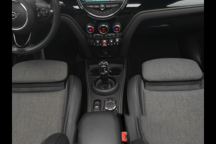 MINI Countryman 1.5 Cooper Chili Automaat | Panodak | Sportstoelen Verwarmd | Harman Kardon |  Apple Carplay | Navi Full Map | Keyless |  18"L.M | DAB |