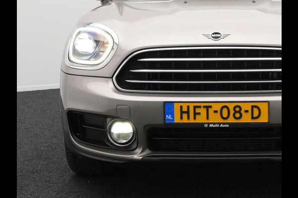 MINI Countryman 1.5 Cooper Chili Automaat | Panodak | Sportstoelen Verwarmd | Harman Kardon |  Apple Carplay | Navi Full Map | Keyless |  18"L.M | DAB |