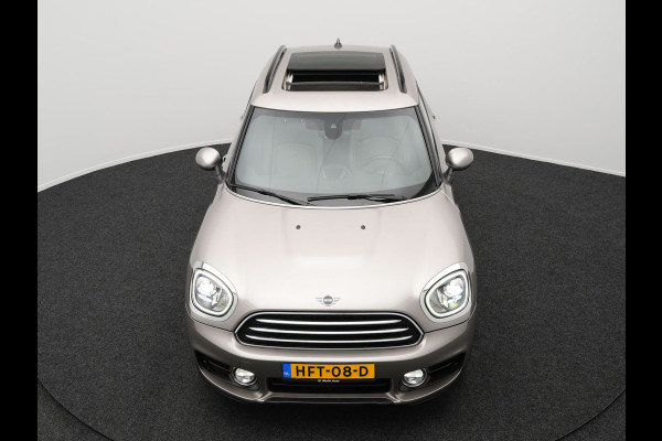 MINI Countryman 1.5 Cooper Chili Automaat | Panodak | Sportstoelen Verwarmd | Harman Kardon |  Apple Carplay | Navi Full Map | Keyless |  18"L.M | DAB |