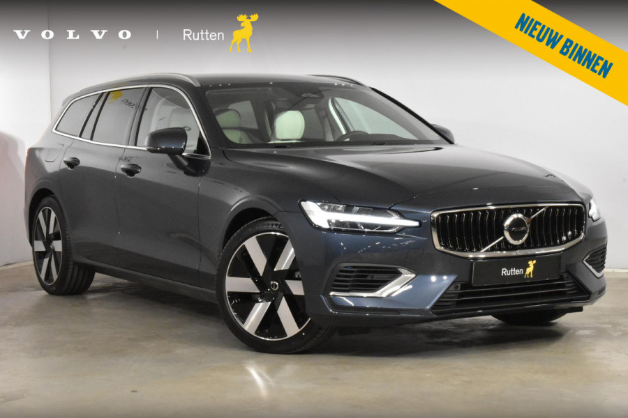 Volvo V60 T6 350PK Automaat Plug-in hybrid AWD Essential Edition / Driver assist / Moritz leder Blond / Park Assist voor / Extra getint glas / 19'' 6 Spaaks velgen