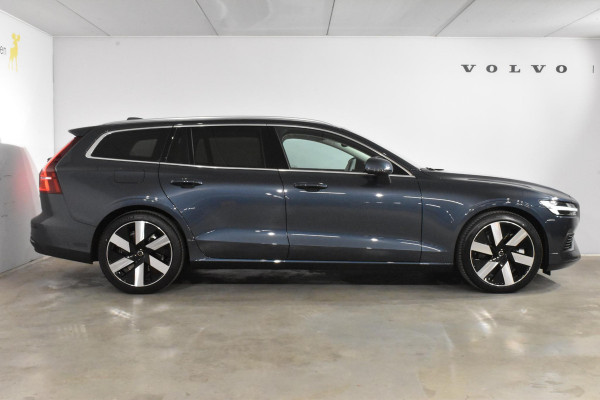 Volvo V60 T6 350PK Automaat Plug-in hybrid AWD Essential Edition / Driver assist / Moritz leder Blond / Park Assist voor / Extra getint glas / 19'' 6 Spaaks velgen