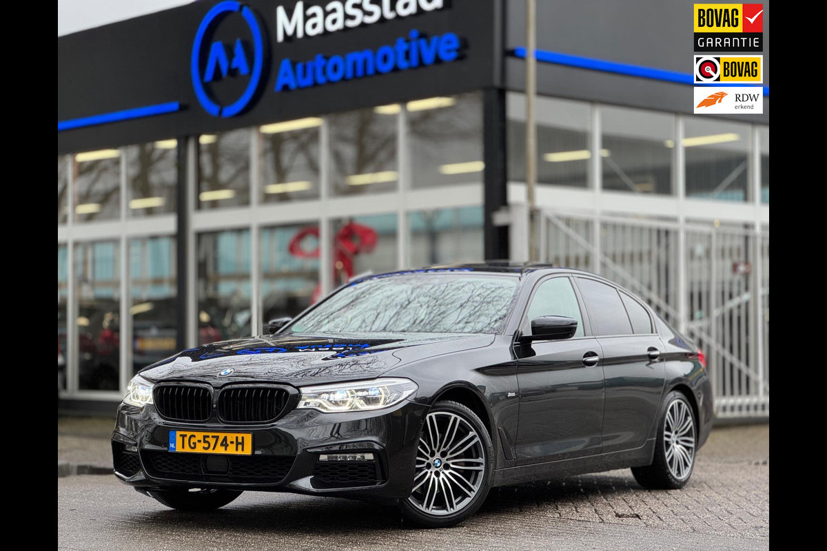 BMW 5 Serie 520d Adaptive + Drive pilot Opendak Dealeronderhouden Night Pakket Stoelkoeling+verwarming Stiksel interieur 19-inch