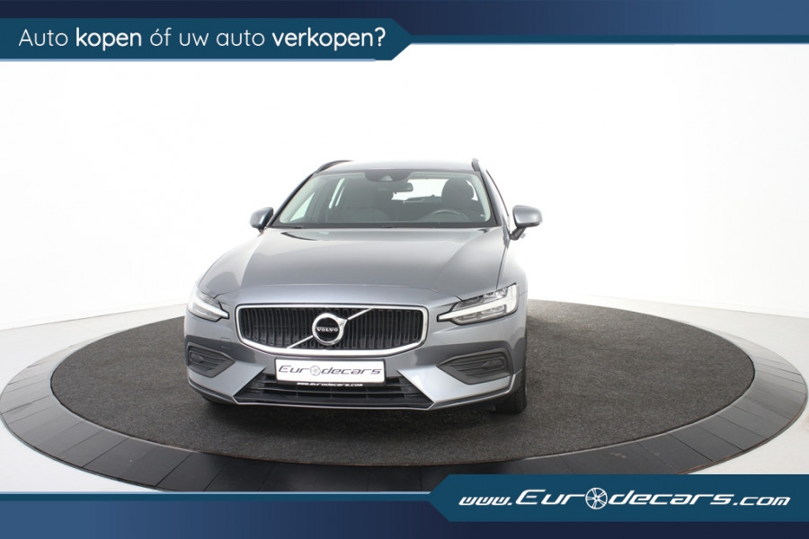 Volvo V60 2.0 D3 Momentum*1ste Eigenaar*Navigatie*Trekhaak*Parkassist