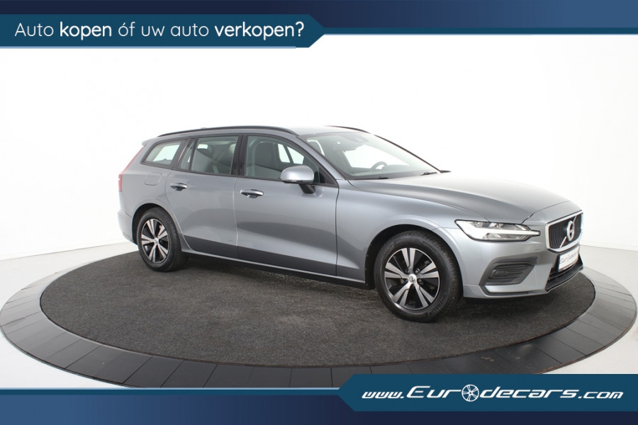 Volvo V60 2.0 D3 Momentum*1ste Eigenaar*Navigatie*Trekhaak*Parkassist