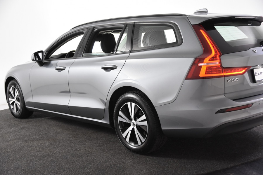 Volvo V60 2.0 D3 Momentum*1ste Eigenaar*Navigatie*Trekhaak*Parkassist