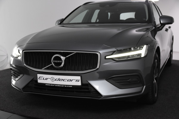 Volvo V60 2.0 D3 Momentum*1ste Eigenaar*Navigatie*Trekhaak*Parkassist